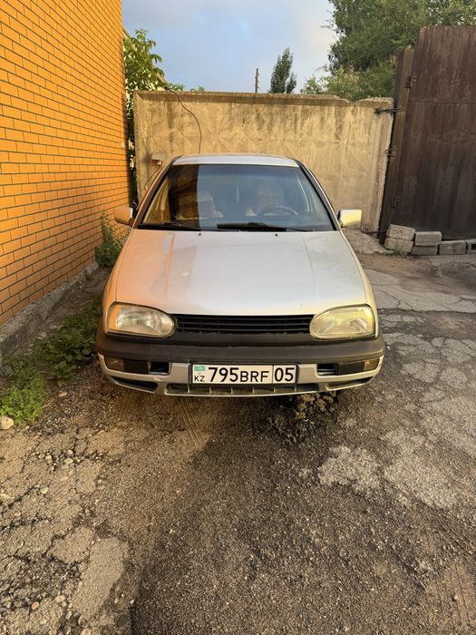 Продам гольф     3