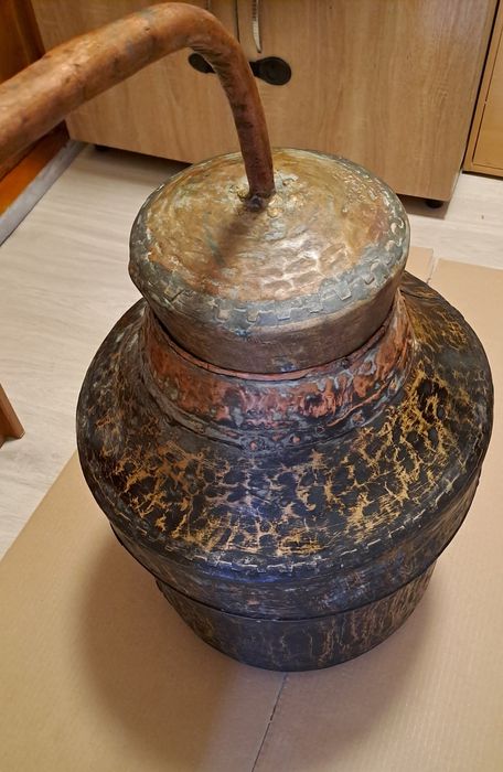 Cazan si capac din alama si cupru, pentru tuica/rachiu