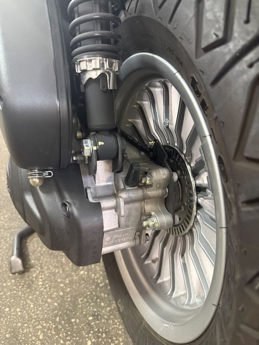 Piaggio Beverly 300i  5500km