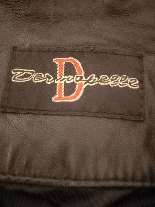 Scurta din piele, culoare negru, masura 58