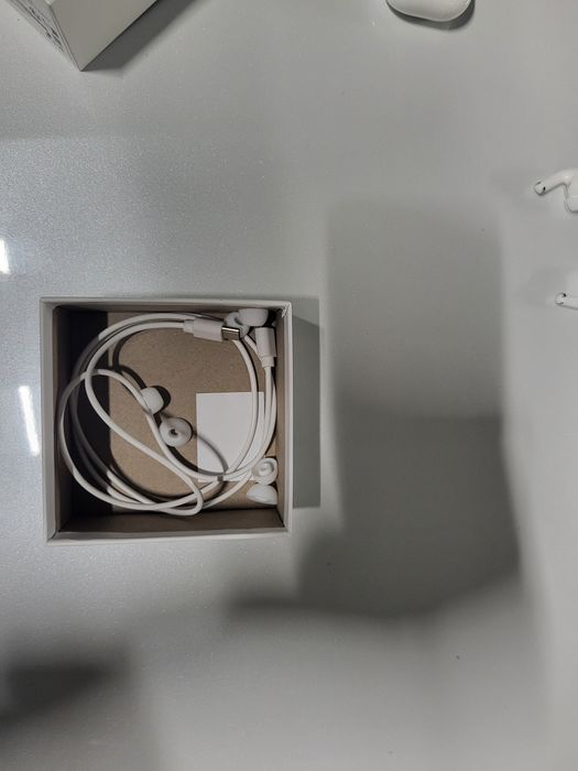 Airpods Pro 2 поколения