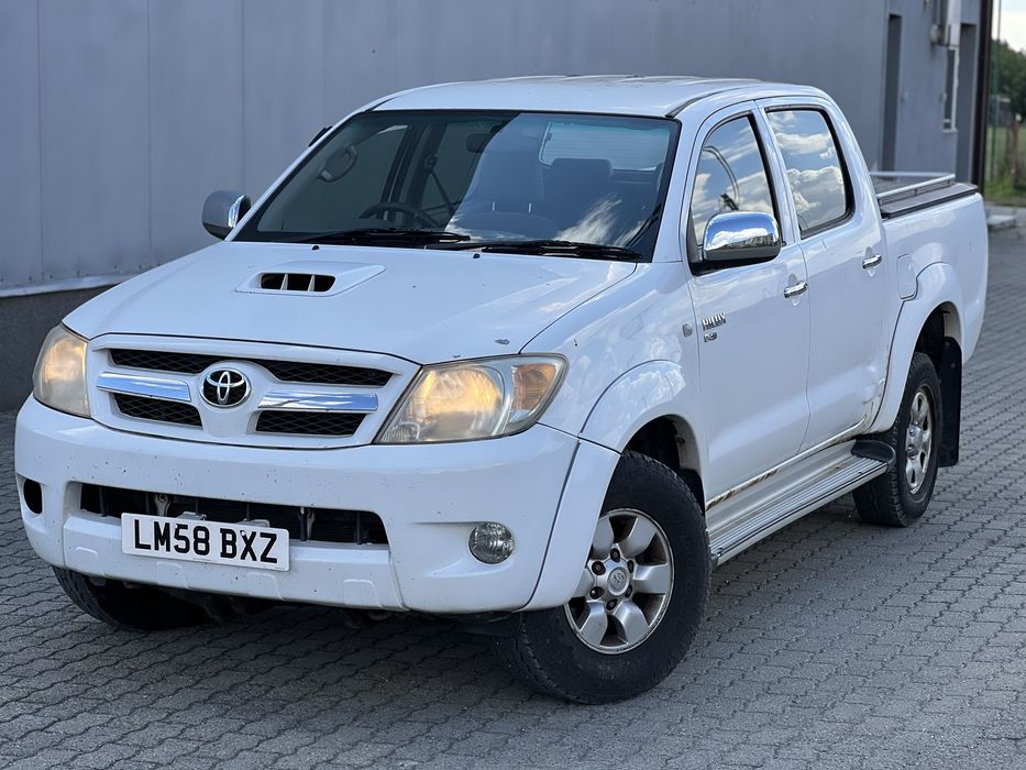 Toyota hilux  invincible 3.0D4D 4x4 euro 5 an 2013 toyota 2009 2.5D4x4