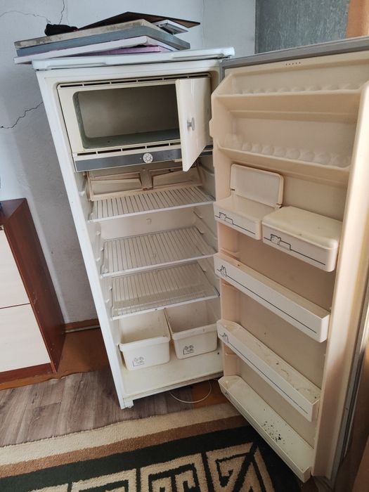 Холодильник в хорошем состоянии