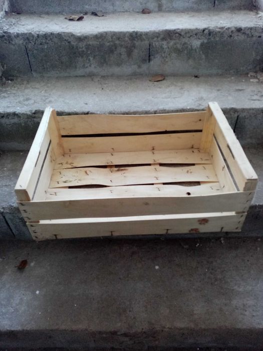 lazi din lemn 200 de buc , 60/40/25 cm