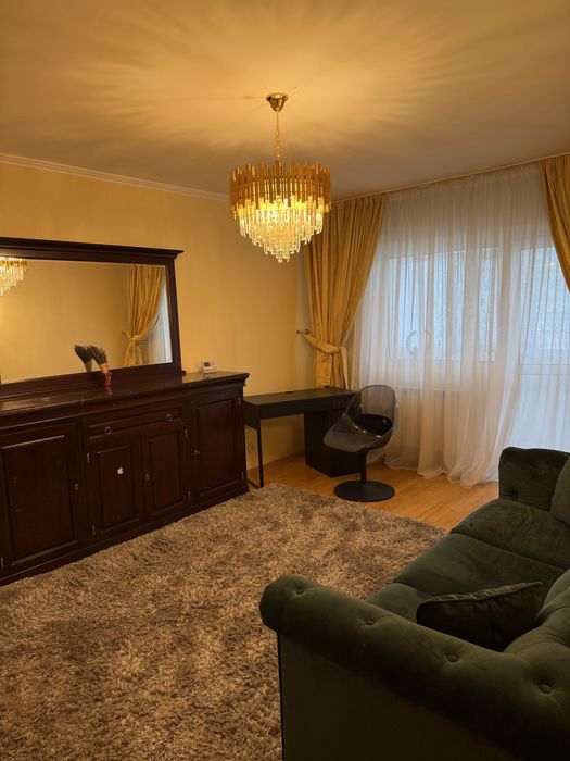 Casă – Iași, Copou, Centru - Vedere 2