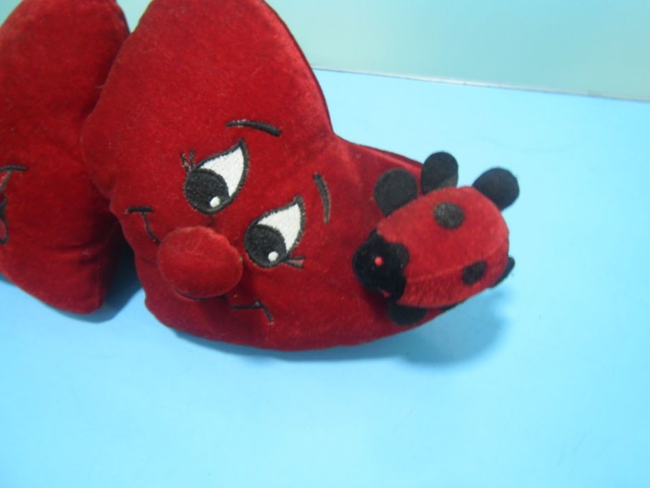 Две пухкави сърчица