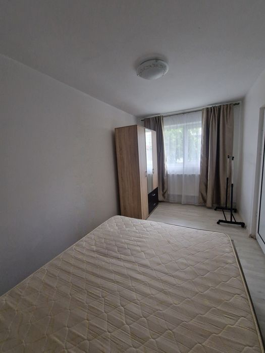 Proprietar vand apartament in Baicoi,zona blocuri Liliesti!