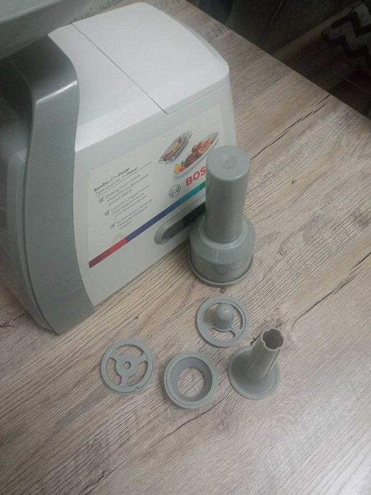 Продаётся электромясорубка фирмы Bosch