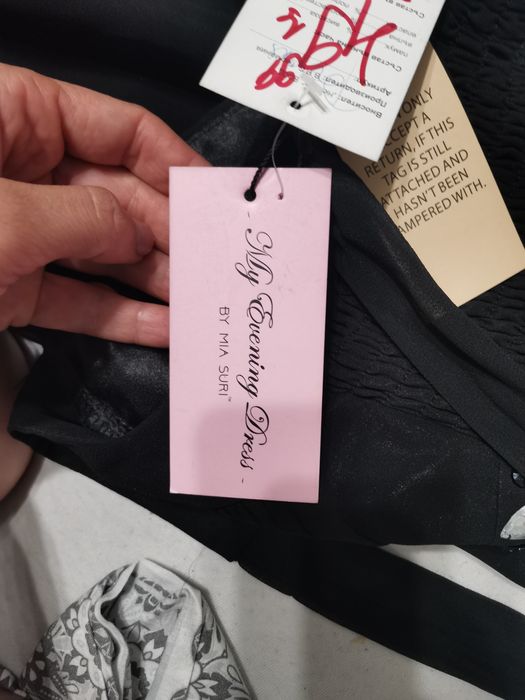 Черна официална дълга рокля