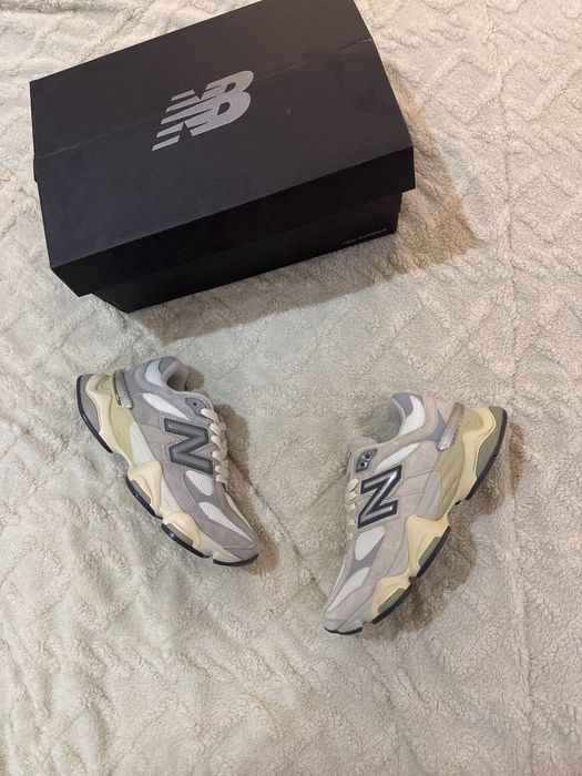 New Balance 9060 Grey