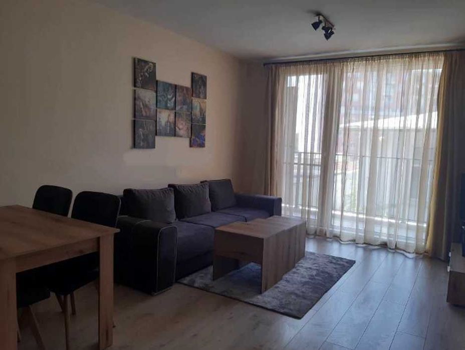 Двустаен ап Красно село под наем