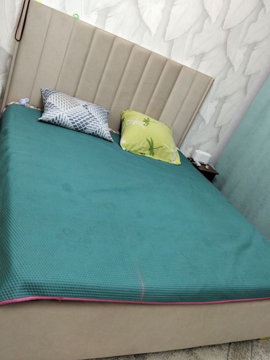 Продам двухспальный кровать