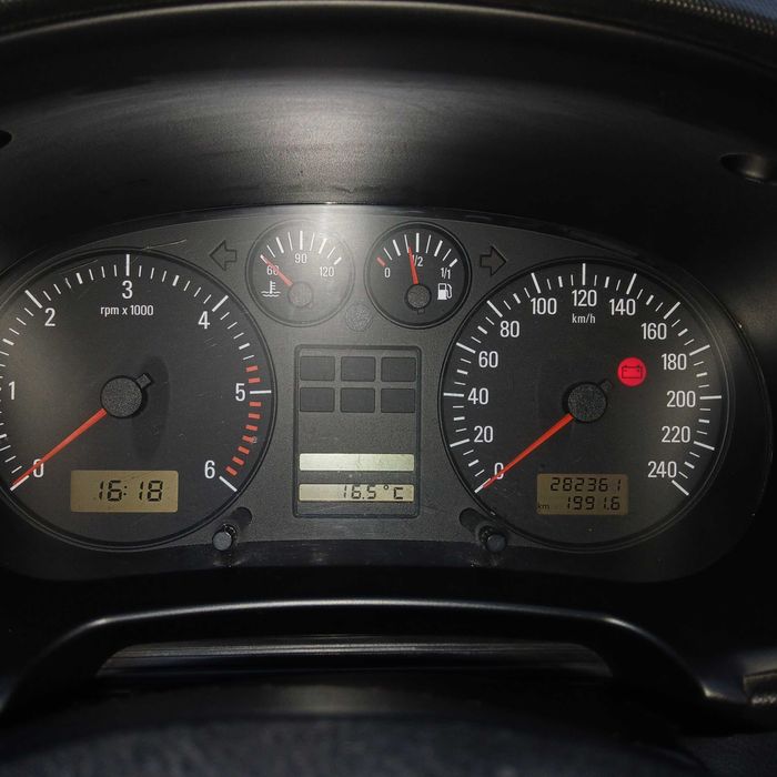 Seat Toledo 1.9 TDI  с яка музика