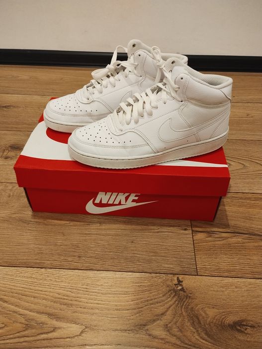Кожени кецове Nike Court Vision