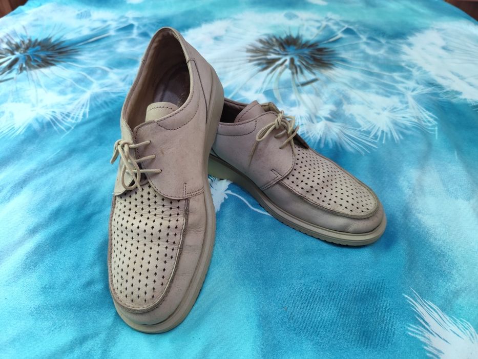 Обувки "Adidas" cloudfoam р.44,5 цена 70лв; Обувки планин., р.40лв.