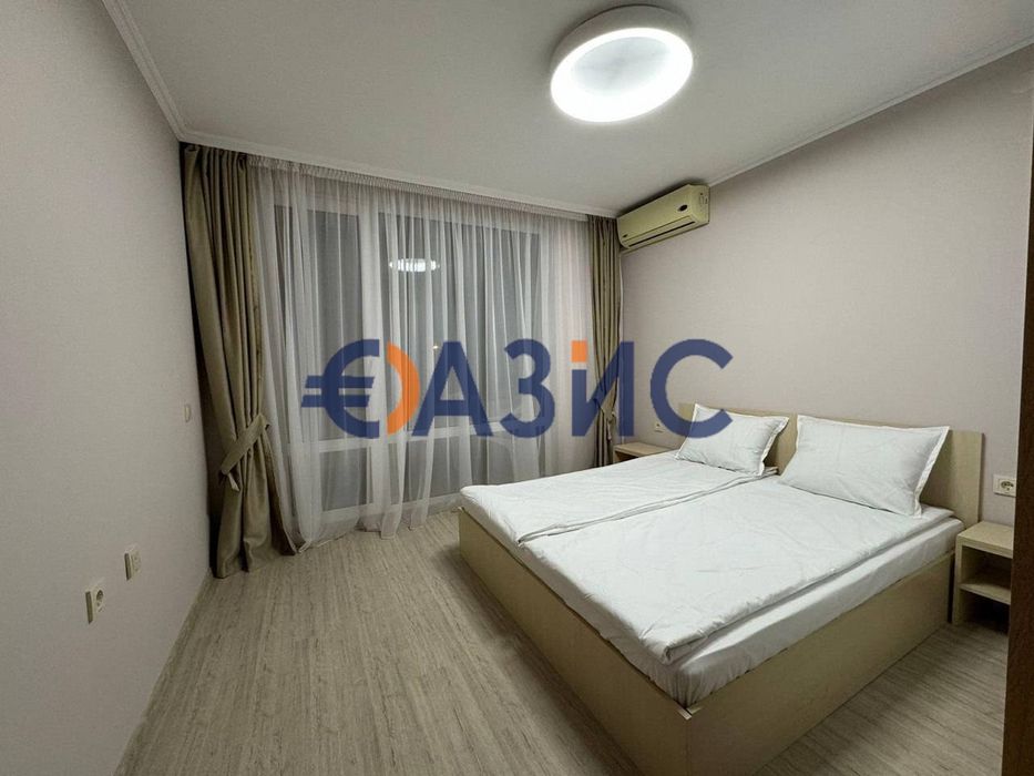 Продава се Тристаен апартамент в к.к. Слънчев бряг - 83 кв.м за 1266 €/кв.м - Снимка #12