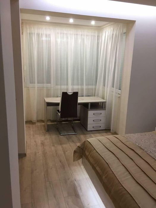 Дава се под наем Тристаен апартамент в София, Хиподрума - 130 кв.м за 1019.49 € - Снимка #5