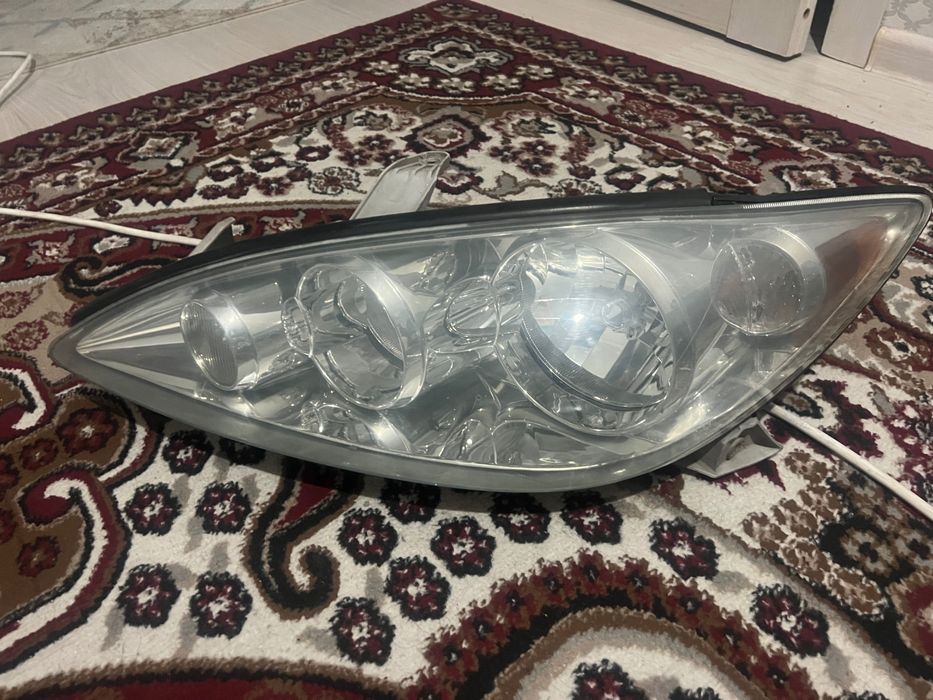 Тойота Камри 35 фары