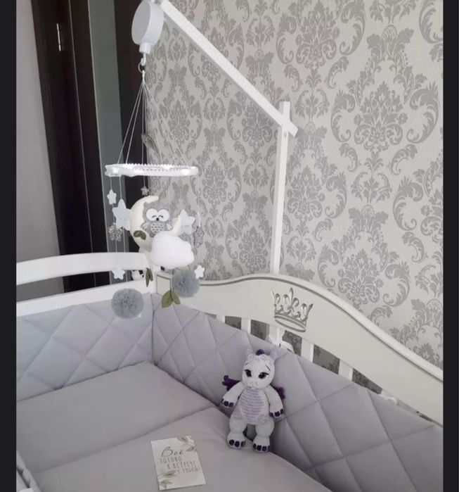 Музыкальный мобиль с подсветкой