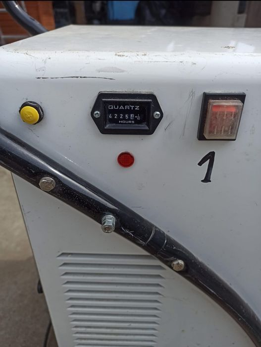 Dezumidificator industrial citeste anuntul