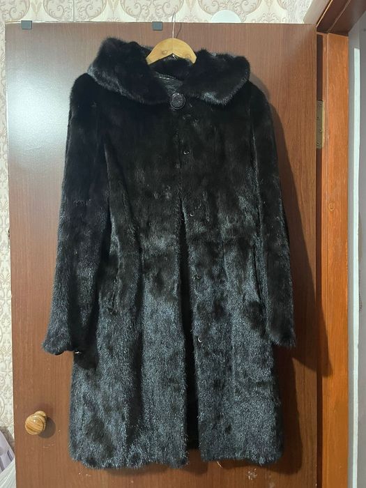 Норковая шуба черный бриллиант