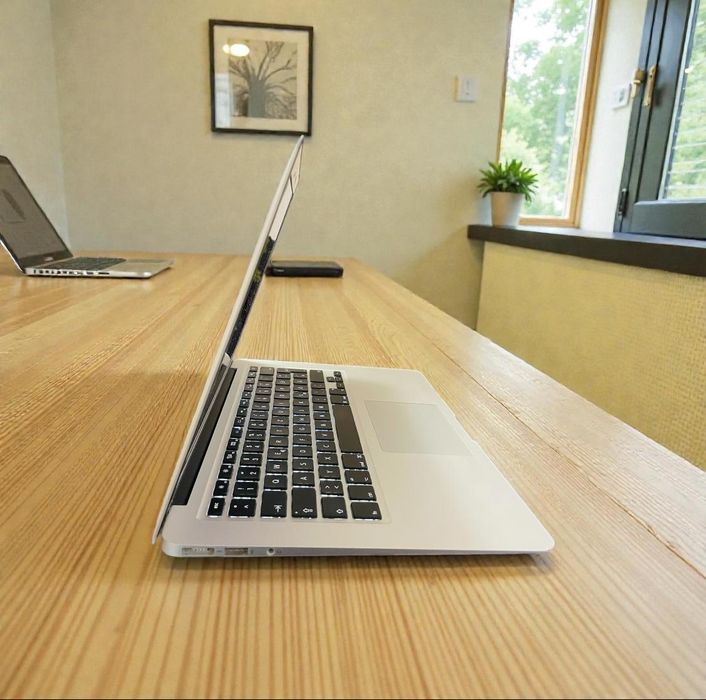 Macbook air 13" 2015 i5 8gb ram