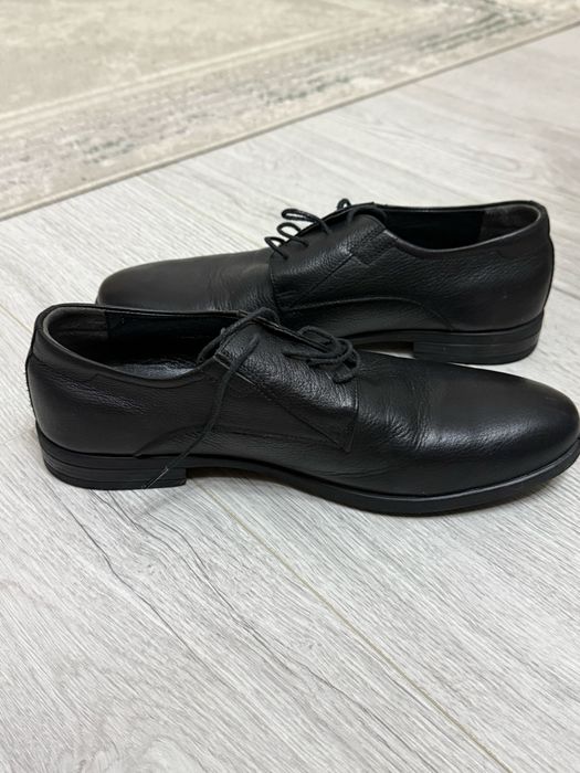 Продаю кожаные мужские туфли