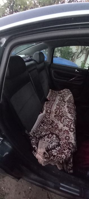 Vând sau  schimb  Volkswagen Passat