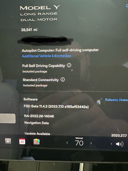 Tesla model Y продавам на части 2020