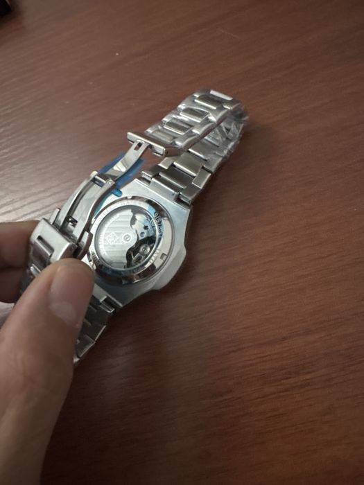 Часы механические