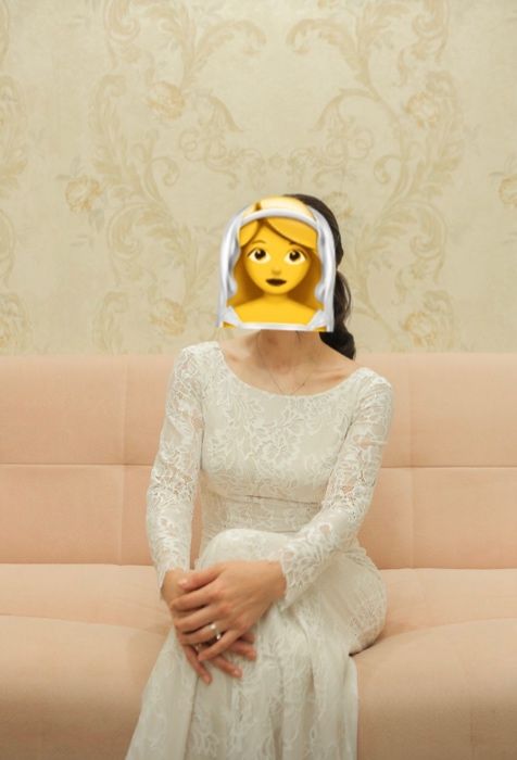 Европейское платье кружевное