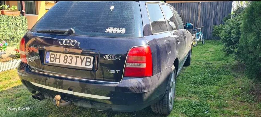 DE VÂNZARE – Audi A4 B5 1.8T