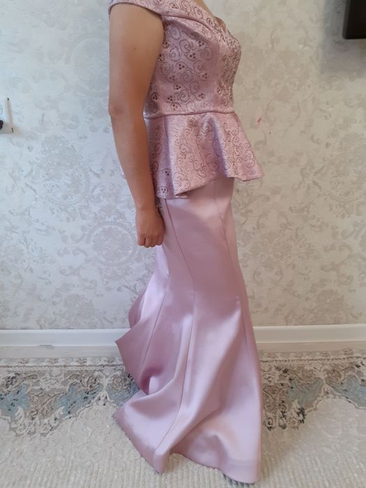 Платье женское вечернее