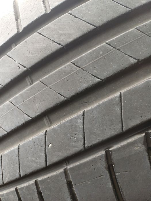 Гуми 245/45/19 Бриджстоун