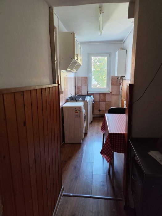 Inchiriez apartement 3 camere Targu Mures