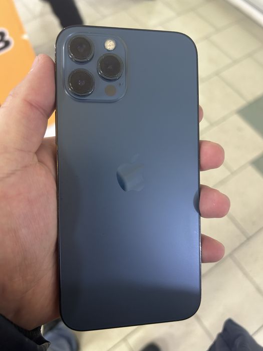 Айфон 12 про Макс