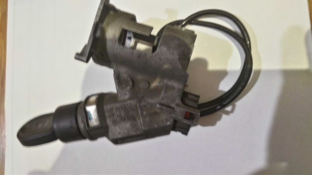 контктен ключ VW поло лупо голф и др.