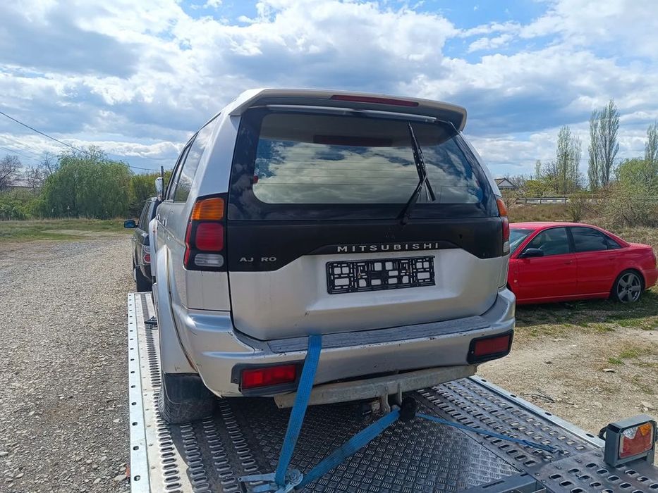 Dezmembrez Mitsubishi pajero sport 2.8td(4m4a) 2.5 (4d56) și 3.0v6