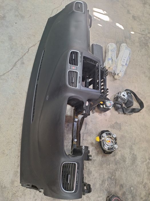 Арматурно табло Vw Golf 6 / Фолксваген Голф 6 2011г.