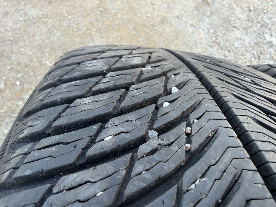 4бр. ОТЛИЧНИ Зимни Гуми С Борд 225/65R/17 -MICHELIN- DOT:3819- 7.4мм.+6.4мм.