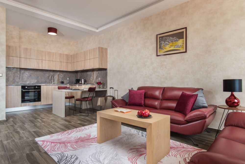 Апартхотел Sevtopolis Apartments - в центъра на Казанлък