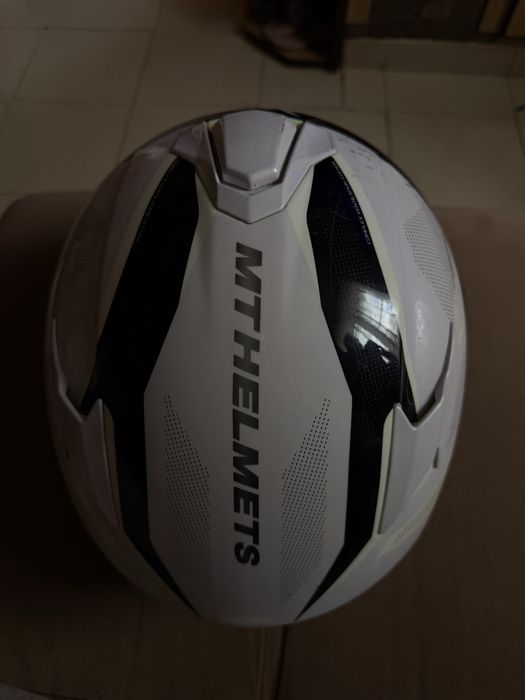 Моторна каска MT Helmets