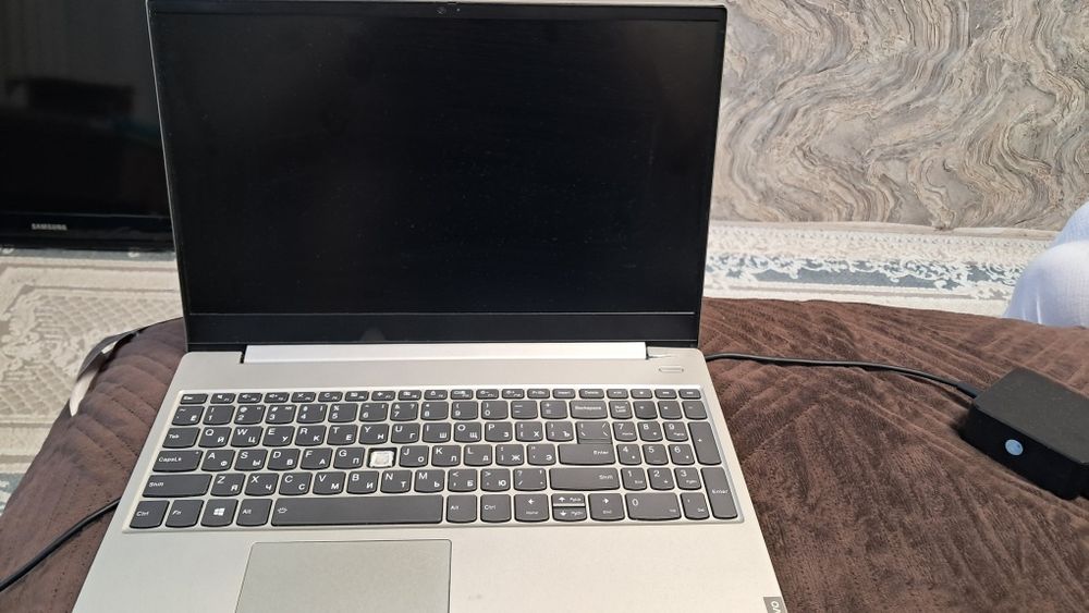 Продам ноутбук Леново