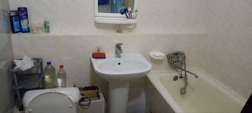 Срочно на Ц-6, 3/3/4, рядом школа №9, с мебелью