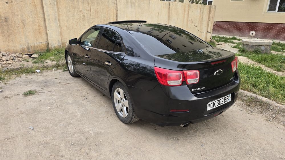 Chevrolet Malibu 1 sotiladi