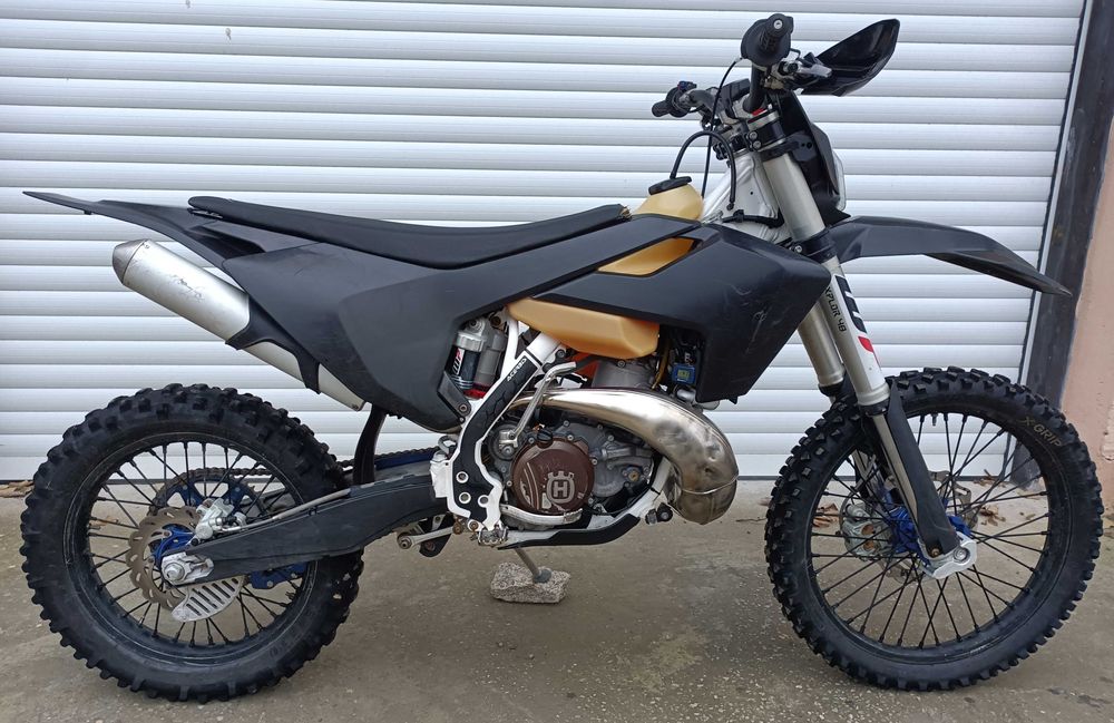 Husqvarna TE300 Регистриран