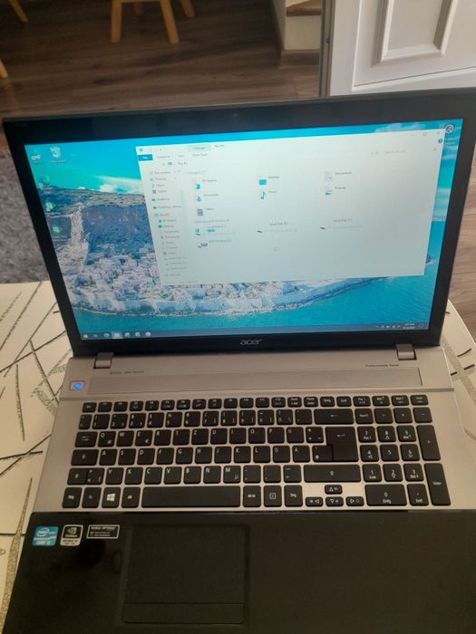 Leptop Acer aspire