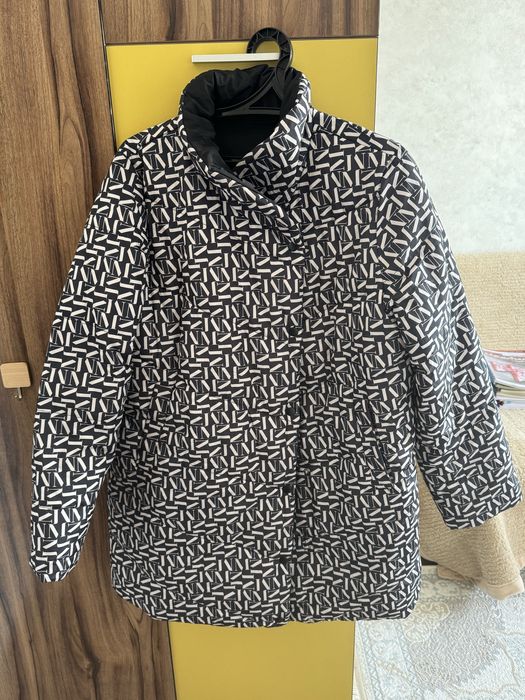 Продам демисезонные куртки