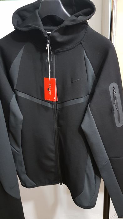 Nike Tech Windrunner cotton calitate premium