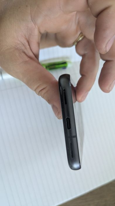 Google pixel 8a black